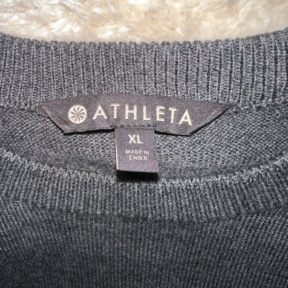 athleta XL sweater - Picture 4 of 4